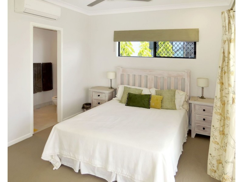 107 Ocean View Drive, Bowen QLD 4805