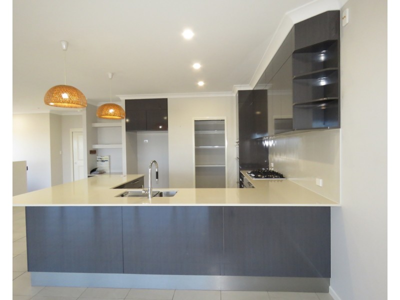 107 Ocean View Drive, Bowen QLD 4805