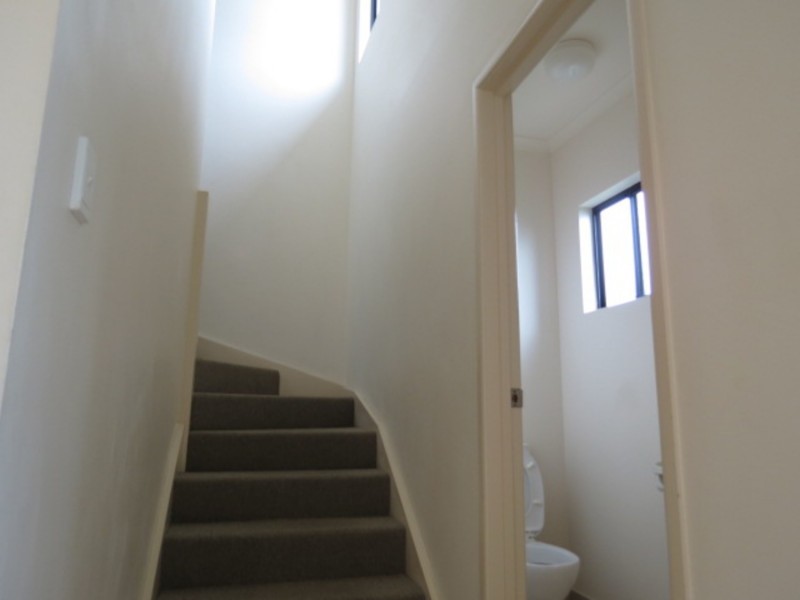 4/34 Poole Street, Bowen QLD 4805