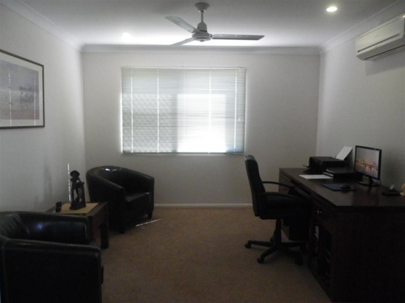 7 Pilcher Place, Bowen QLD 4805