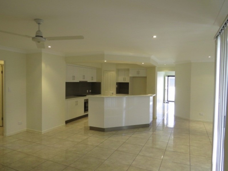 5 Lexington Court, Bowen QLD 4805