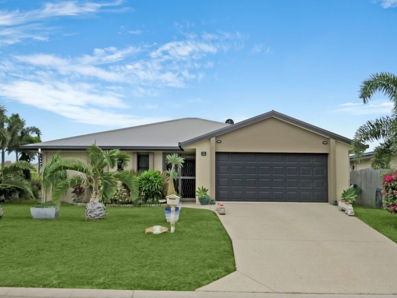 1 Summer Place, Bowen QLD 4805