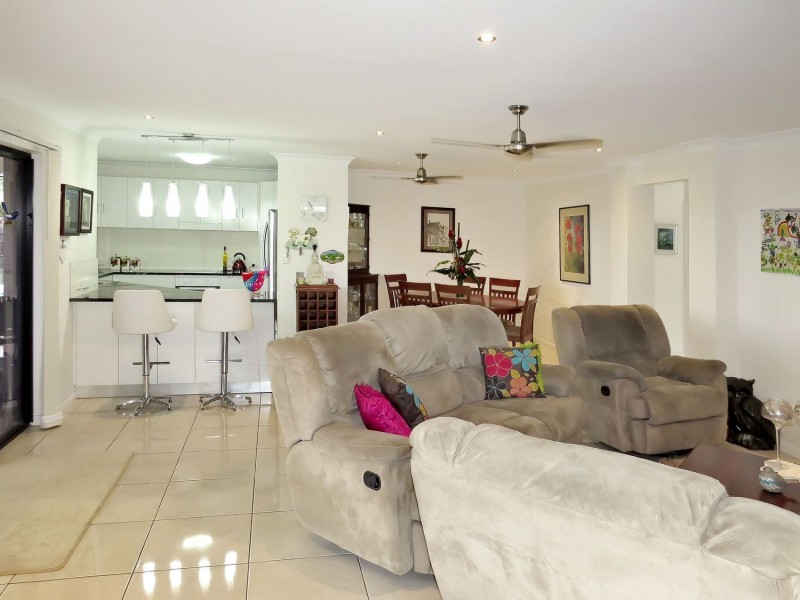 1 Summer Place, Bowen QLD 4805