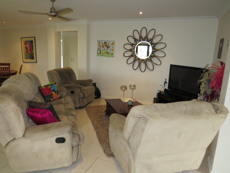 1 Summer Place, Bowen QLD 4805