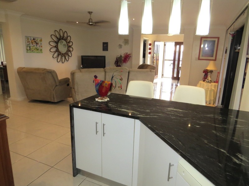 1 Summer Place, Bowen QLD 4805