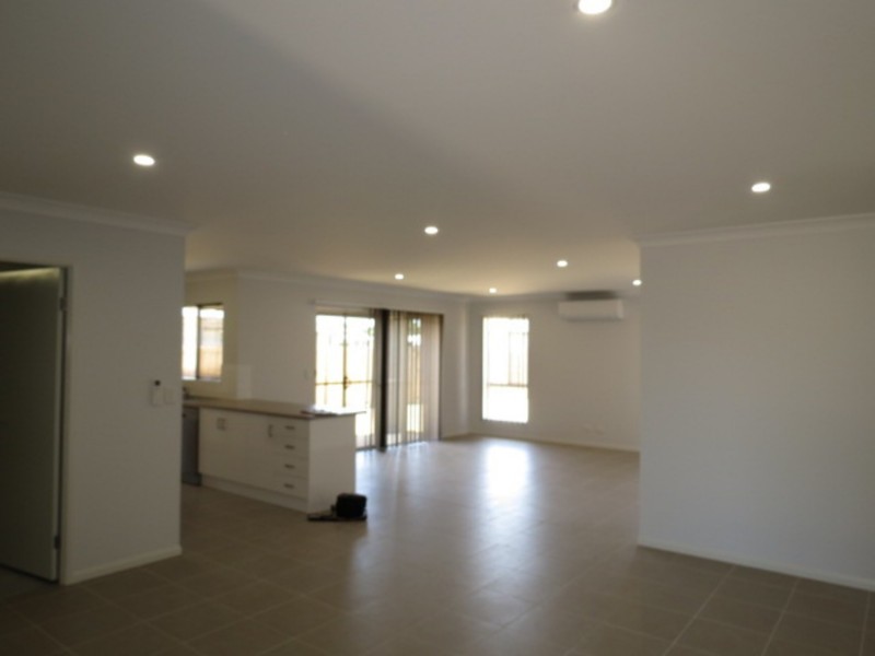 6 Baker Street, Bowen QLD 4805