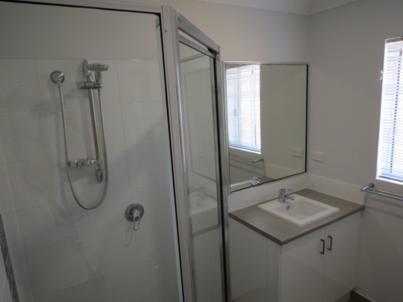 6 Baker Street, Bowen QLD 4805
