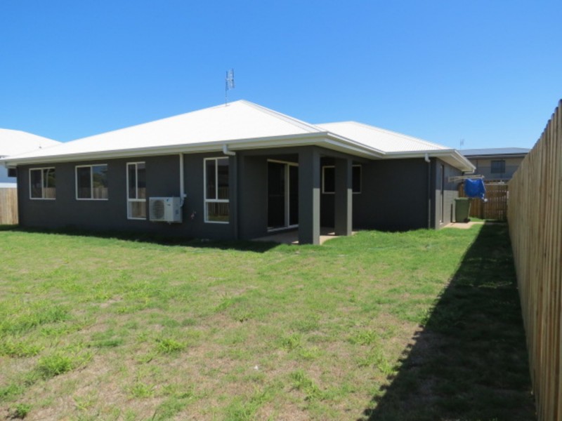 6 Baker Street, Bowen QLD 4805