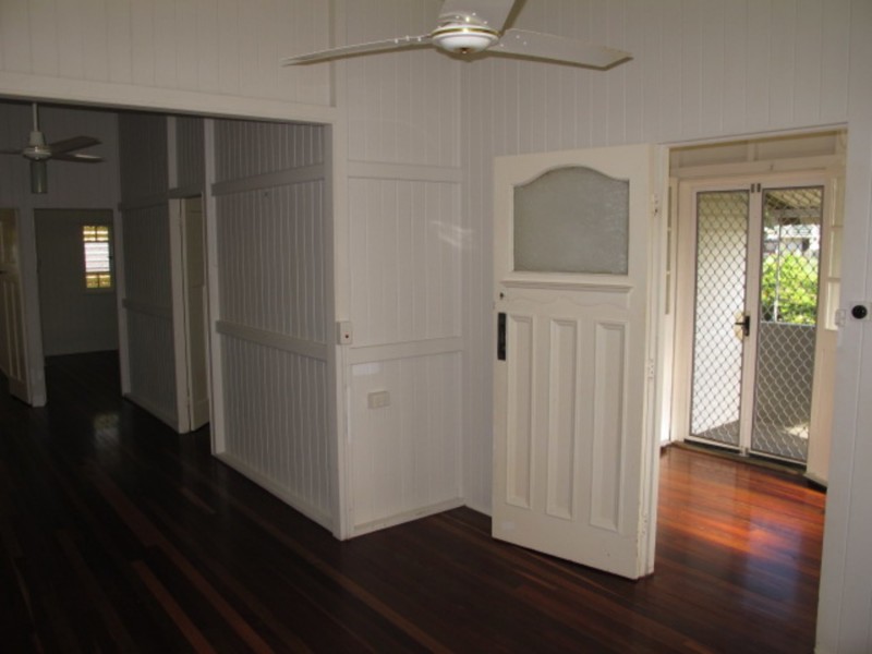 81 Gordon Street, Bowen QLD 4805