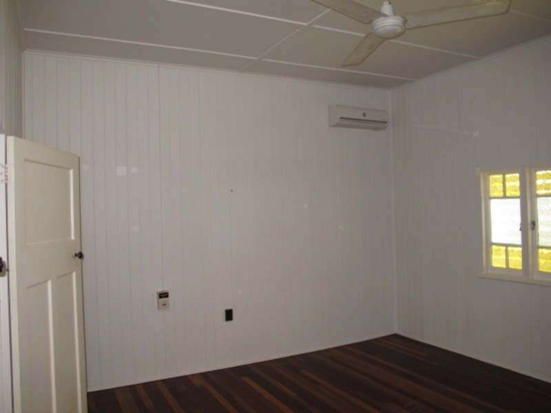 81 Gordon Street, Bowen QLD 4805