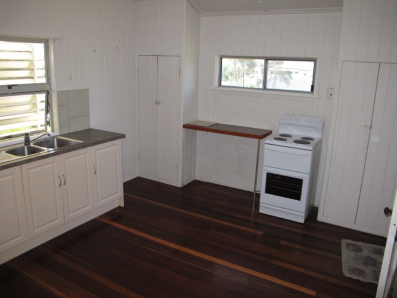 81 Gordon Street, Bowen QLD 4805