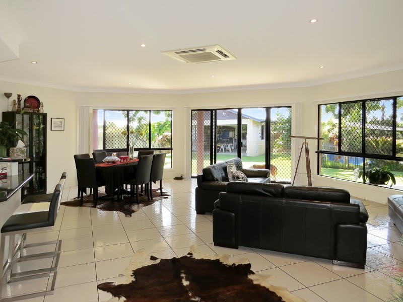 10 Kirkpatrick Court, Bowen QLD 4805