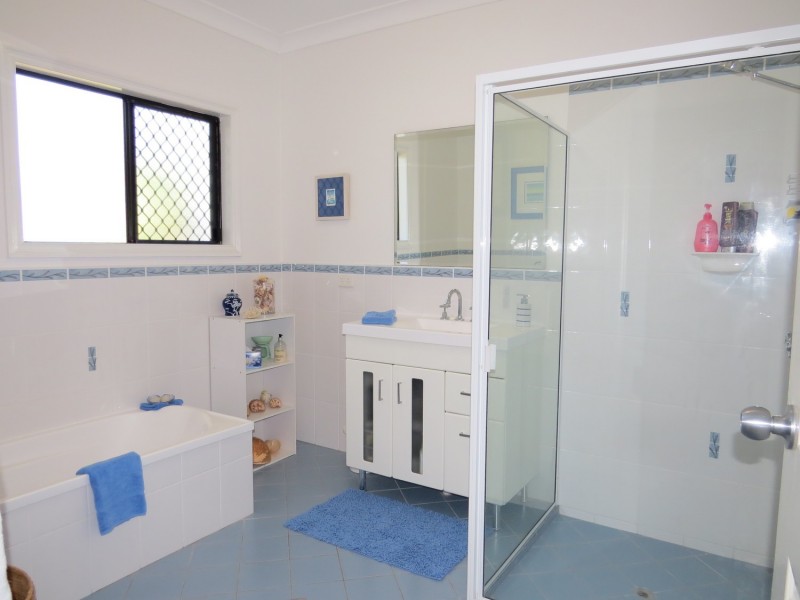 10 Kirkpatrick Court, Bowen QLD 4805