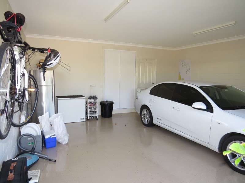 10 Kirkpatrick Court, Bowen QLD 4805
