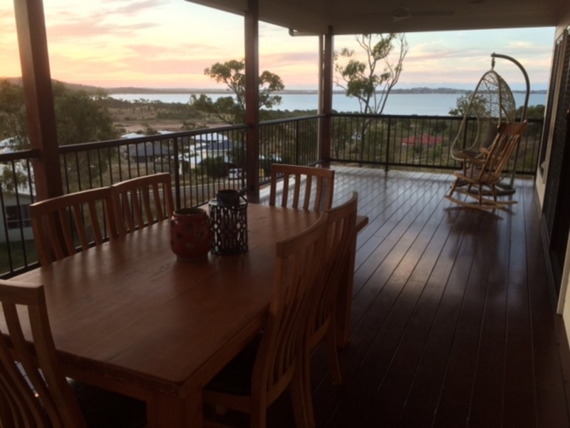 19 Harbour View Terrace, Bowen QLD 4805