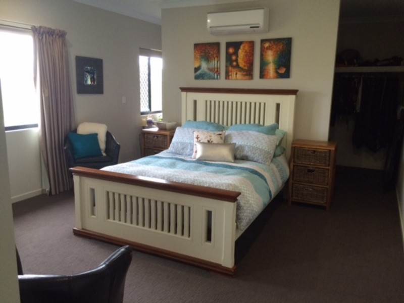 19 Harbour View Terrace, Bowen QLD 4805