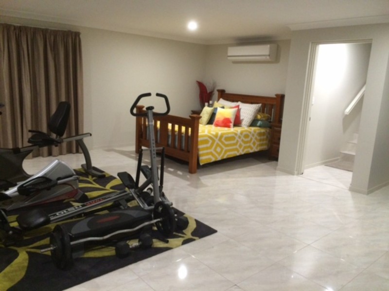 19 Harbour View Terrace, Bowen QLD 4805