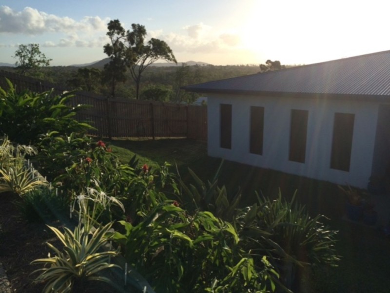 19 Harbour View Terrace, Bowen QLD 4805