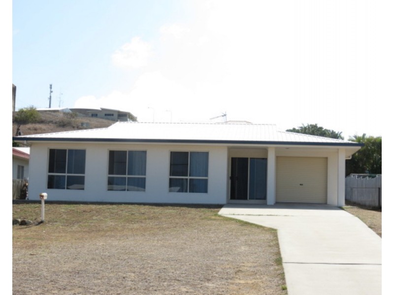105 Gregory Street, Bowen QLD 4805