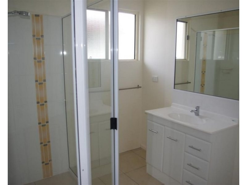 105 Gregory Street, Bowen QLD 4805