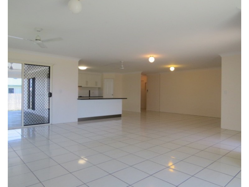 5  Lime Tree Court, Bowen QLD 4805