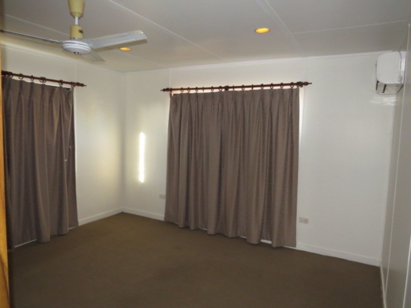 12 Sunset Crescent, Bowen QLD 4805