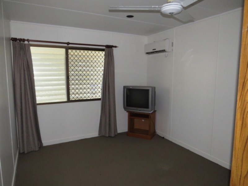 12 Sunset Crescent, Bowen QLD 4805