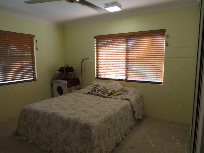 173 Inveroona Road, Bowen QLD 4805