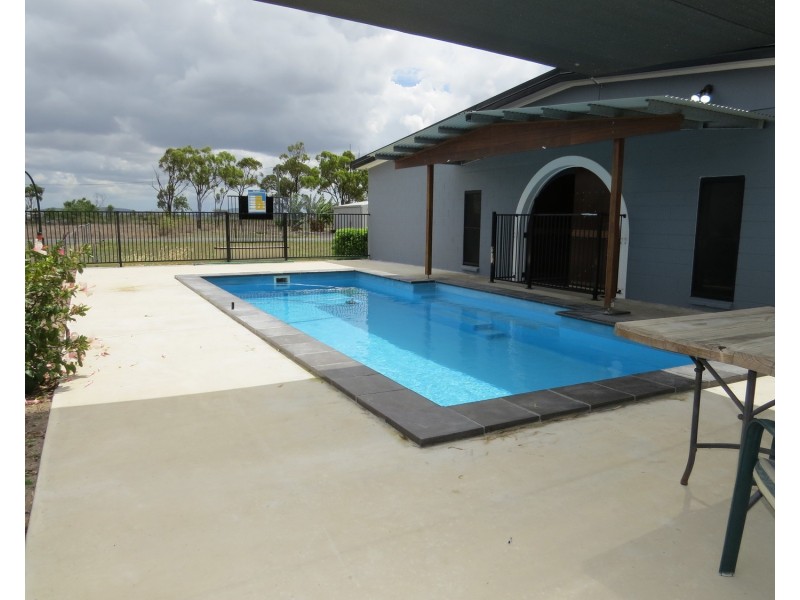 152 Balaam Road, Bowen QLD 4805