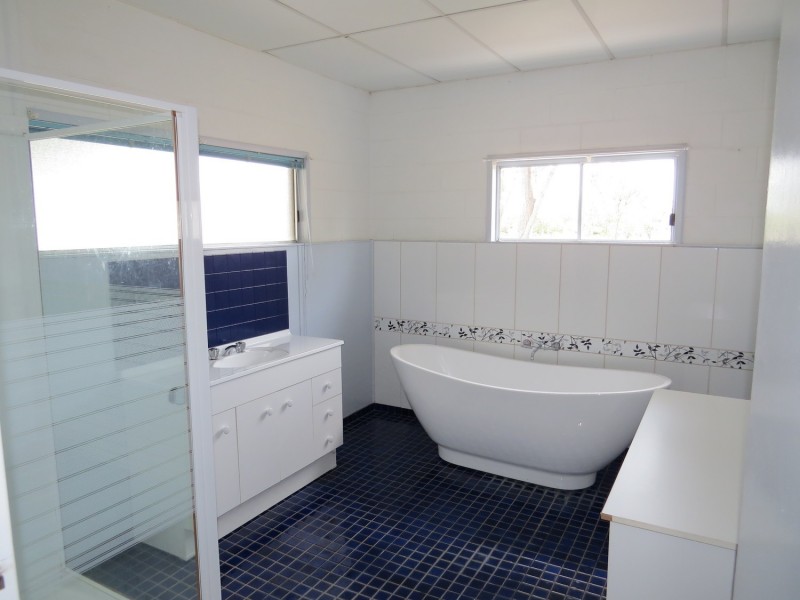 152 Balaam Road, Bowen QLD 4805