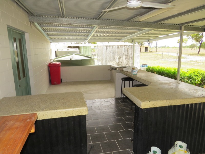 152 Balaam Road, Bowen QLD 4805