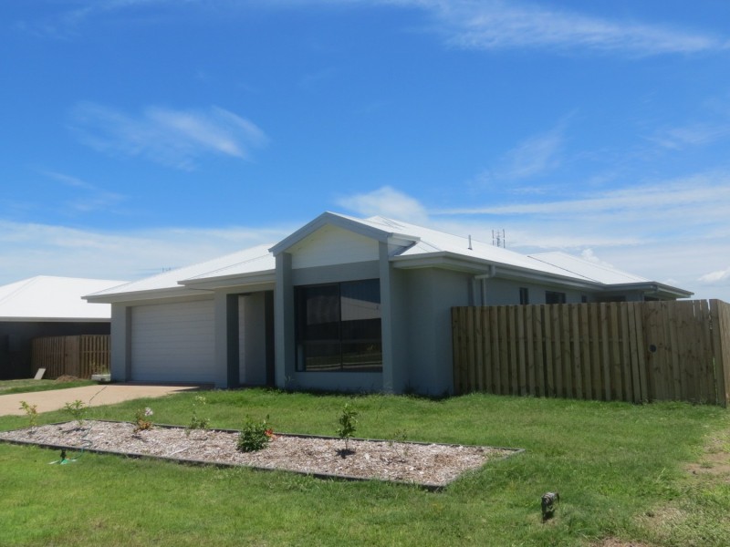 25 Duke Street, Bowen QLD 4805