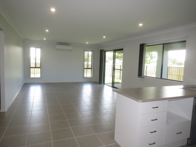 25 Duke Street, Bowen QLD 4805