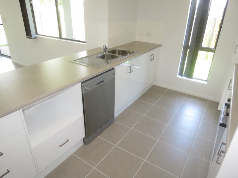 25 Duke Street, Bowen QLD 4805