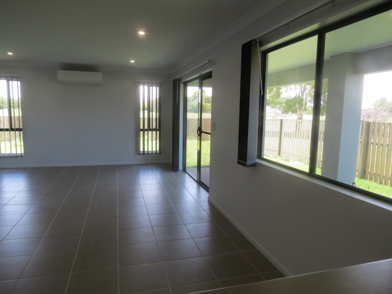 25 Duke Street, Bowen QLD 4805