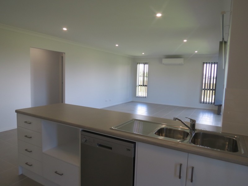 25 Duke Street, Bowen QLD 4805