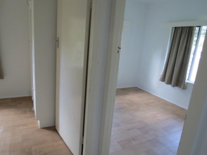 33 Sinclair Street, Bowen QLD 4805