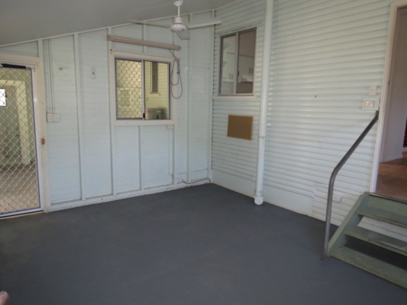 33 Sinclair Street, Bowen QLD 4805