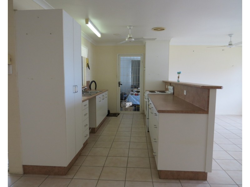 8/30 John Street, Bowen QLD 4805