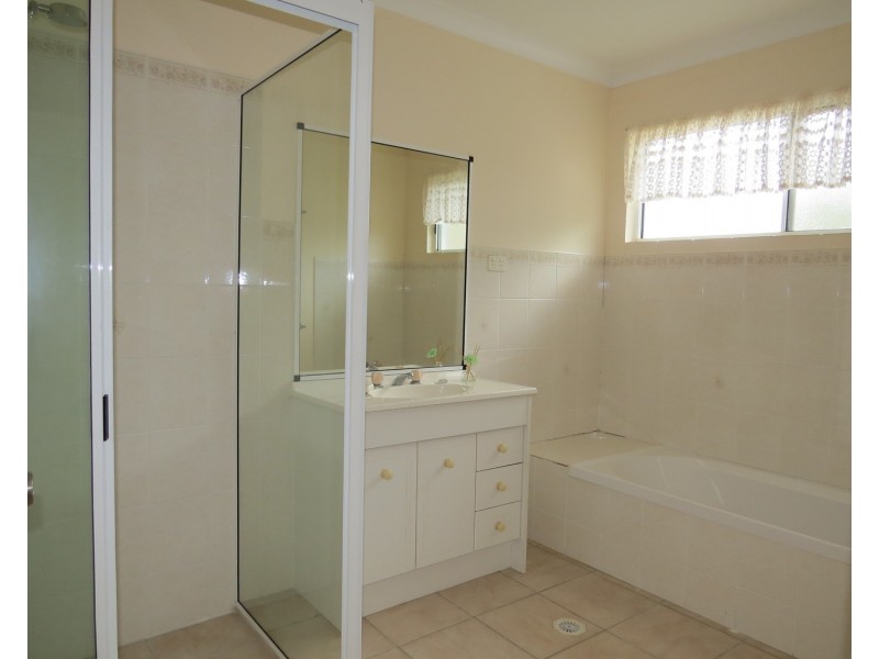 8/30 John Street, Bowen QLD 4805