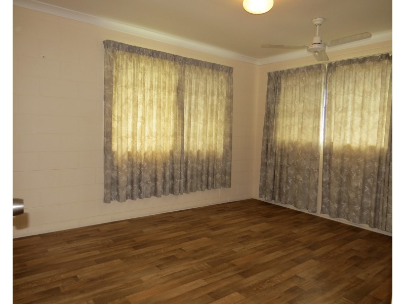 8/30 John Street, Bowen QLD 4805