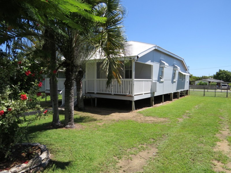 94 Herbert Street, Bowen QLD 4805