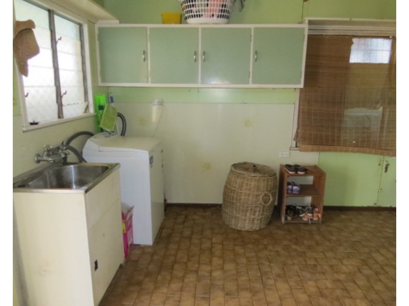 69 Tollington Road, Bowen QLD 4805
