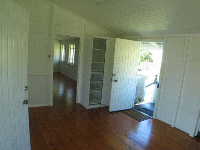 55 Livingstone Street, Bowen QLD 4805