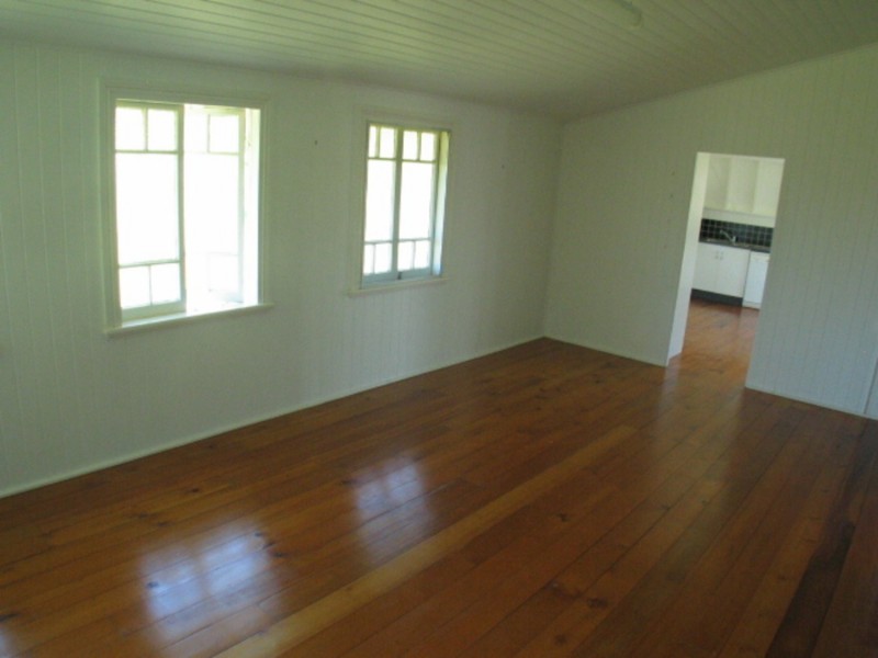 55 Livingstone Street, Bowen QLD 4805