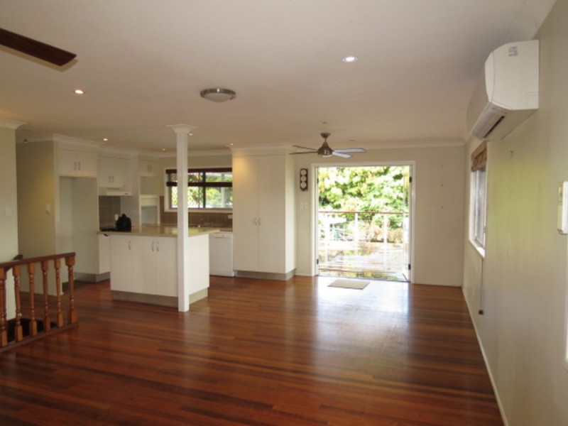 26 Tracey Street, Bowen QLD 4805