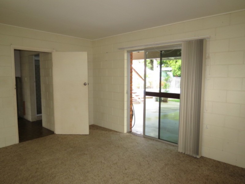 26 Tracey Street, Bowen QLD 4805