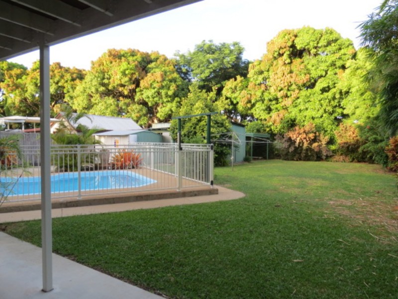 26 Tracey Street, Bowen QLD 4805