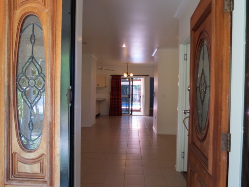 12 Suthers Street, Bowen QLD 4805