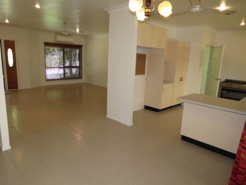 12 Suthers Street, Bowen QLD 4805